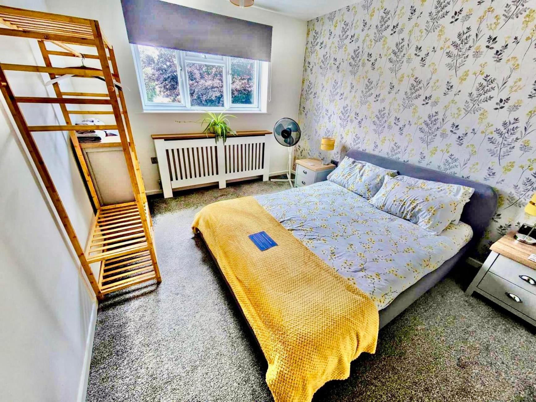 Spacious 3 Bed House, Sleeps 6, Free Parking - 14 Millers Close Леминстер Экстерьер фото